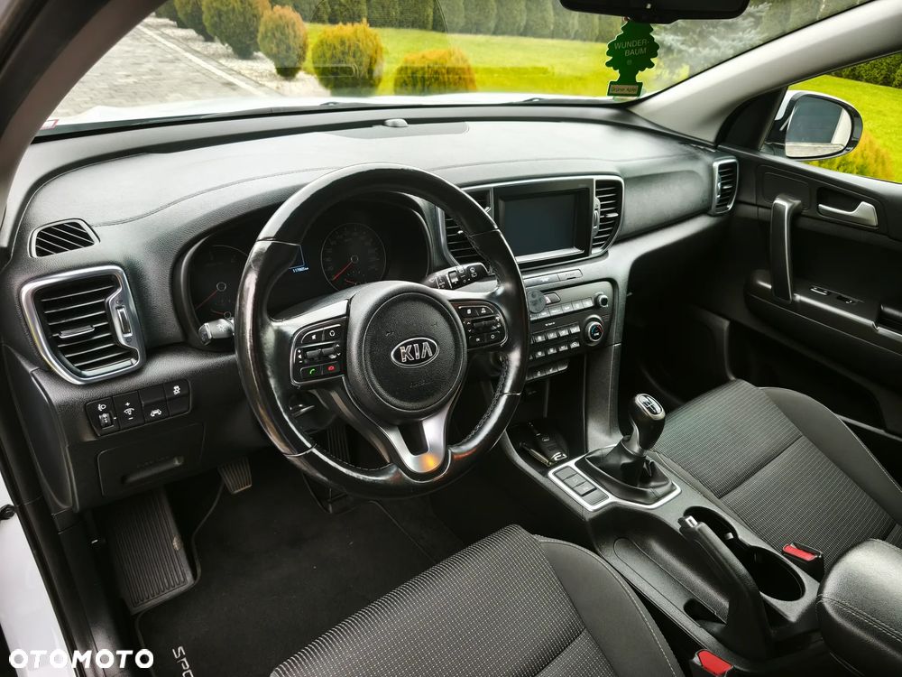 Kia Sportage 2.0 CRDI 2WD Attract - 21