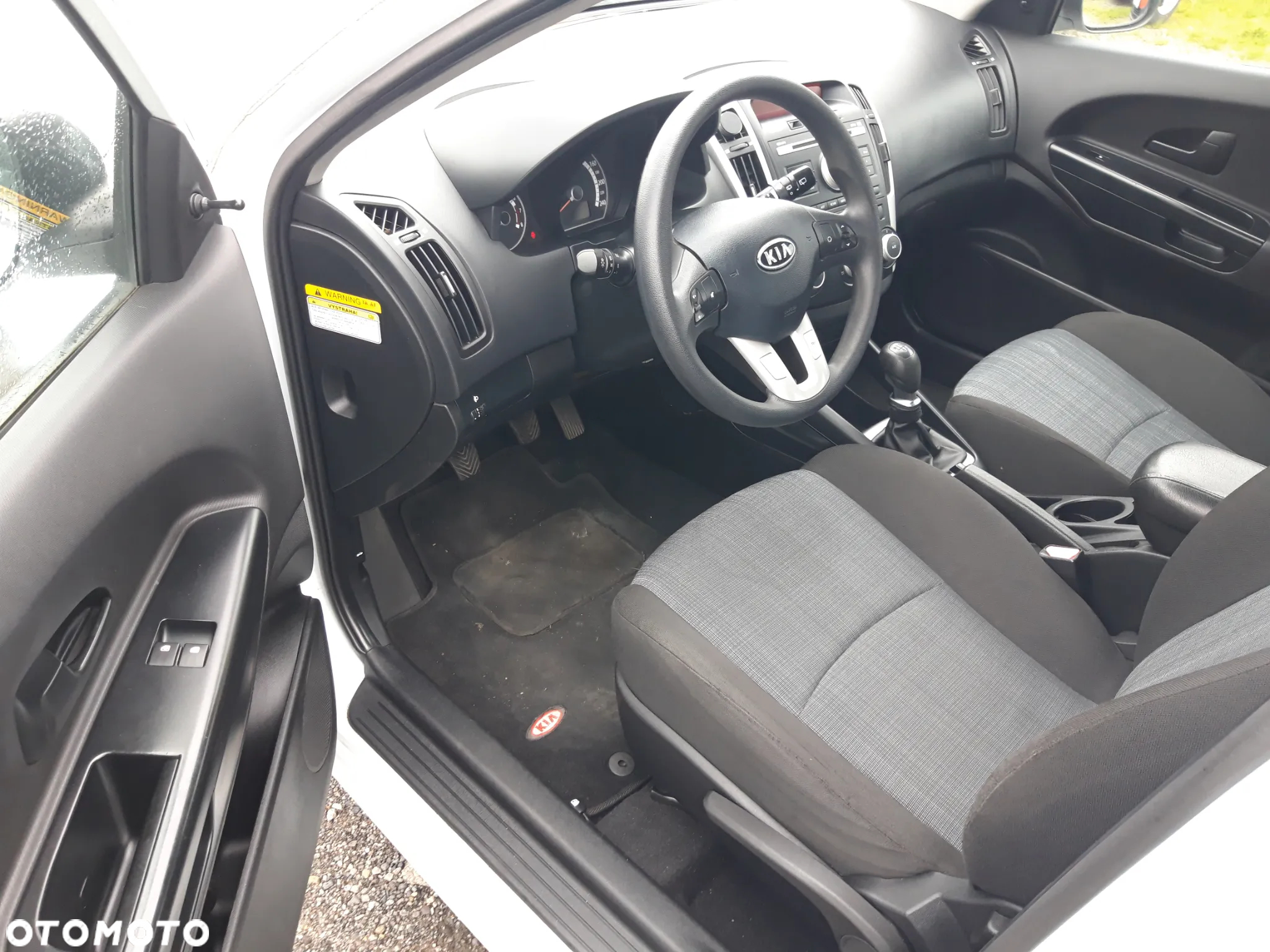 Kia Ceed 1.4 CVVT Attract - 15