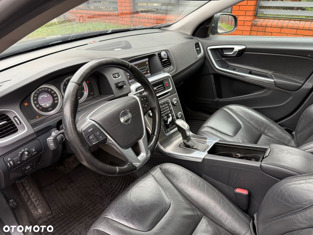 Volvo S60 2.5 T5 - 8