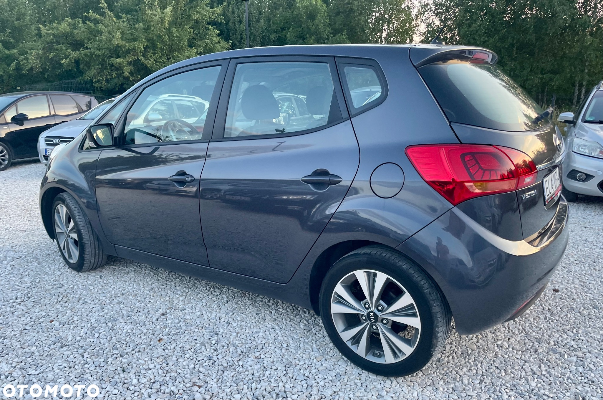 Kia Venga 1.6 CRDi 128 Dream-Team Edition - 12