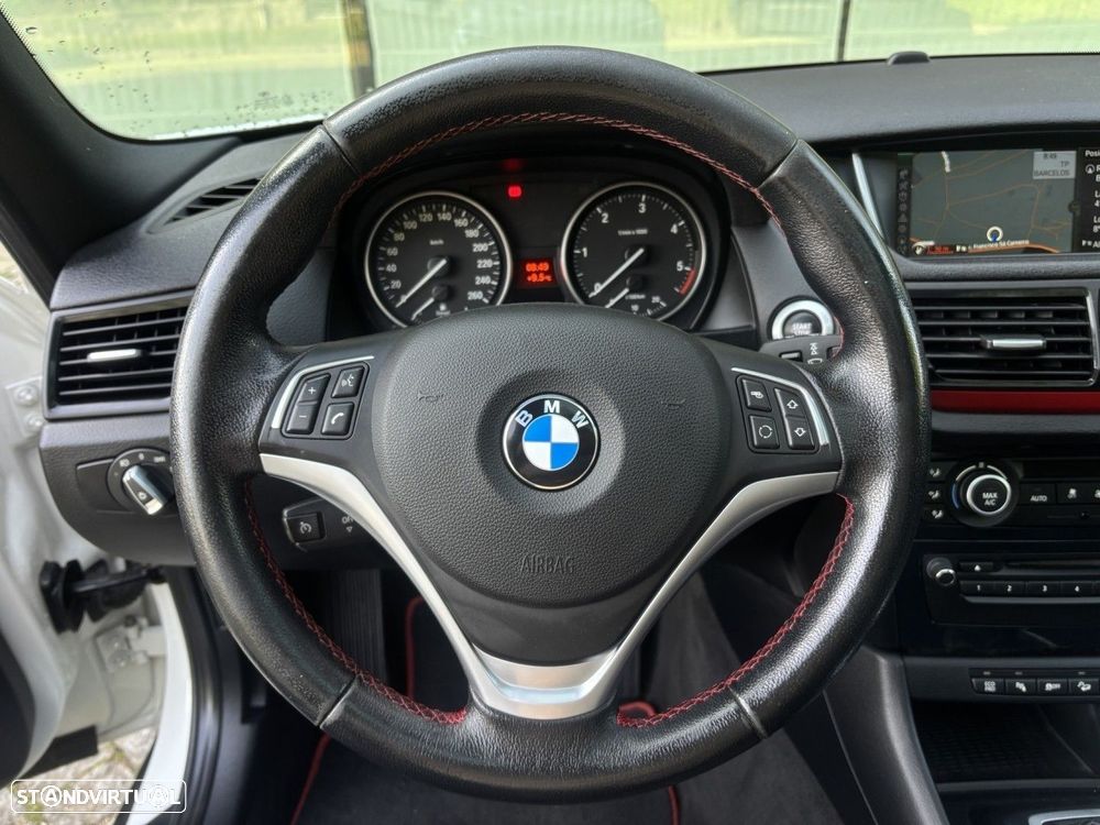 BMW X1 18 d xDrive Auto Line Sport - 8