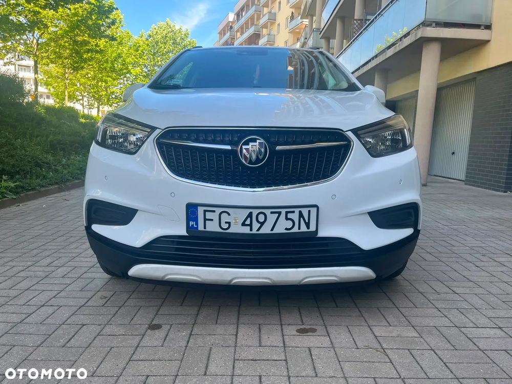 Buick Encore - 4