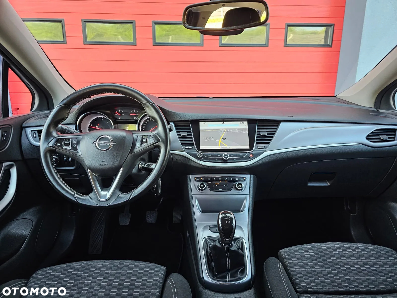 Opel Astra IV 1.6 CDTI Enjoy - 19