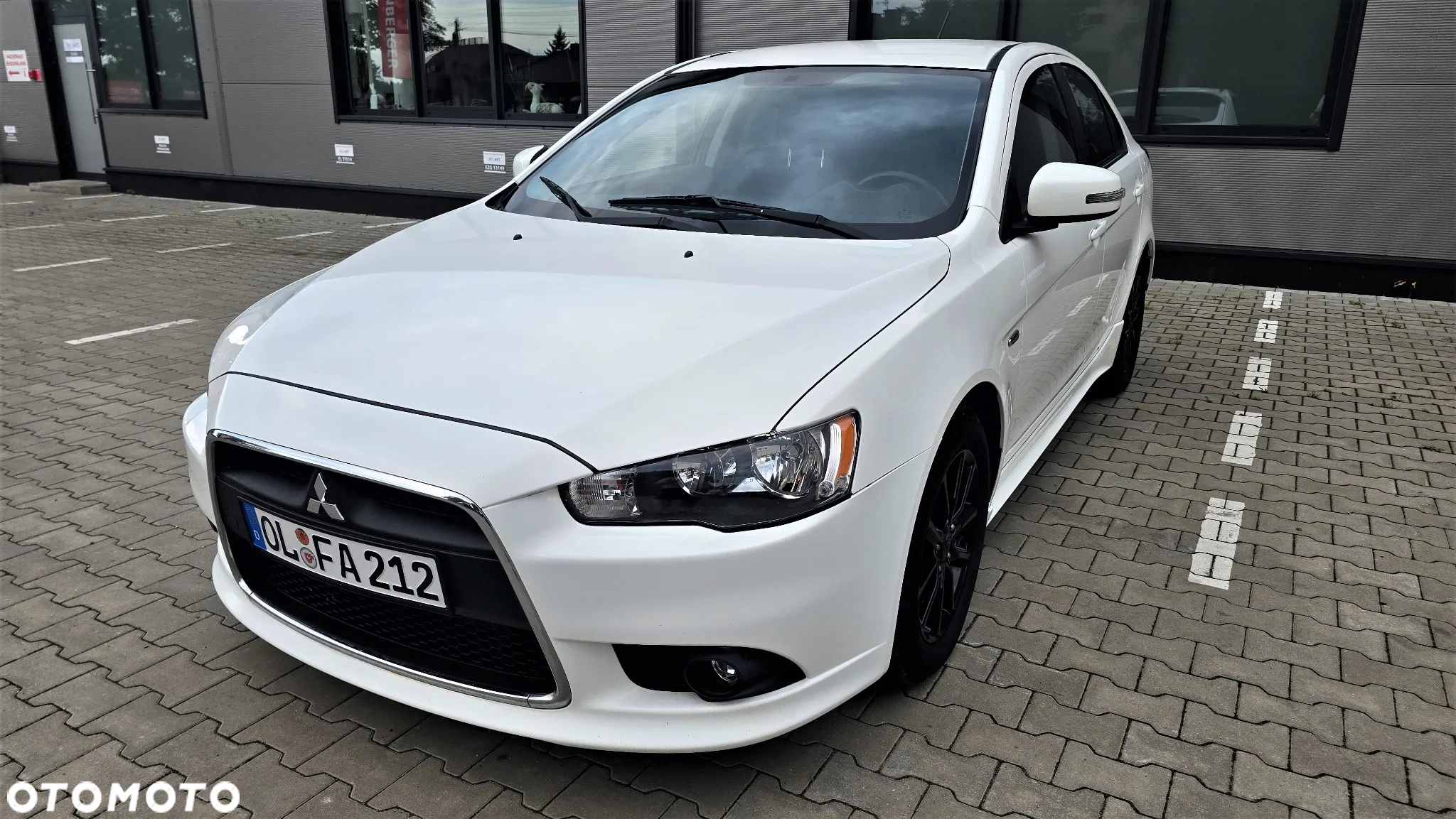 Mitsubishi Lancer Sportback 1.6 ClearTec Plus - 3