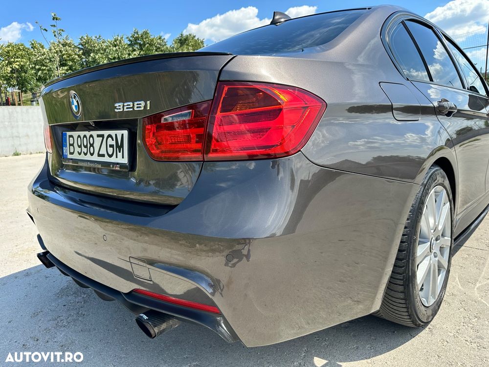 BMW Seria 3 328i Aut. Modern Line - 3