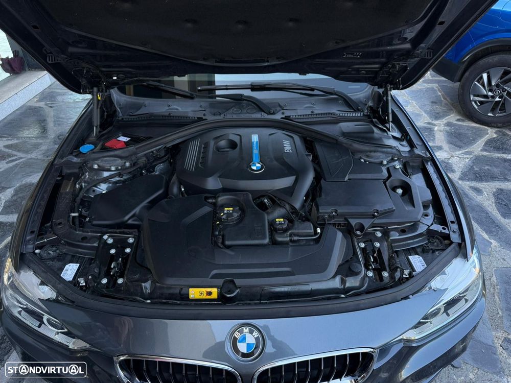 BMW 330 - 30