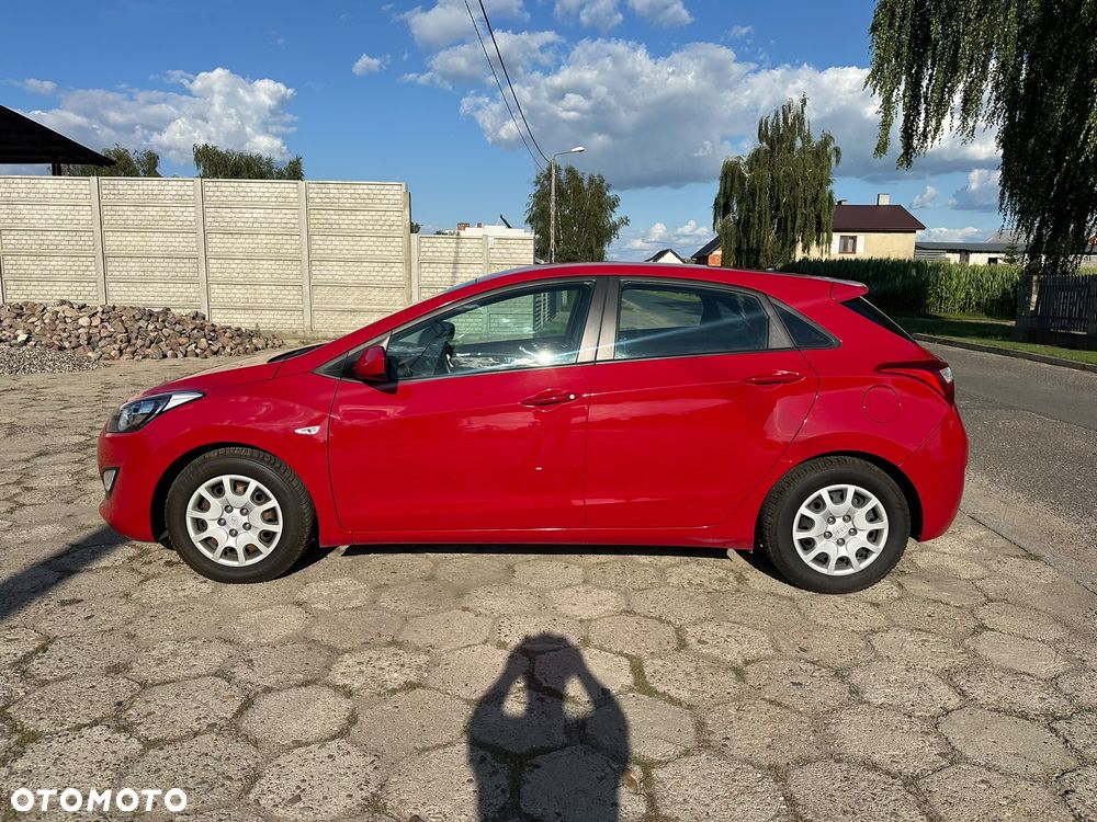 Hyundai i30 blue 1.4 Classic - 3