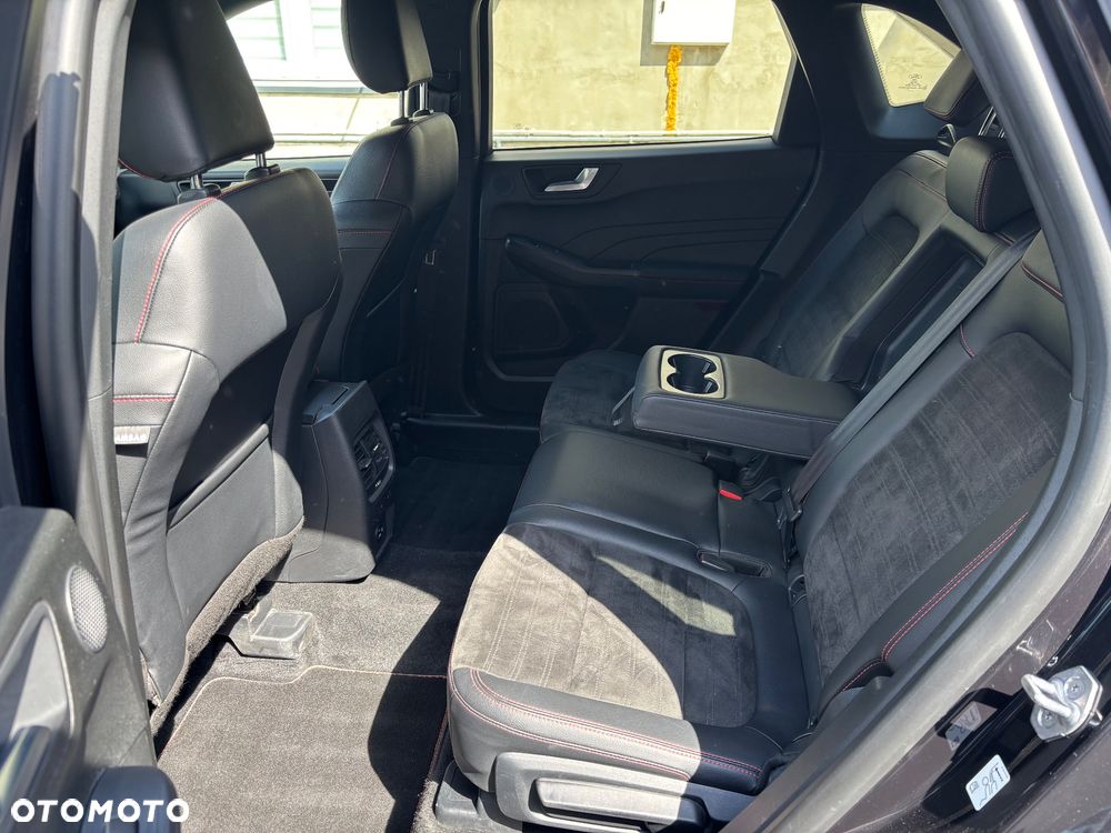 Ford Kuga 2.0 EcoBlue AWD ST-Line X - 21