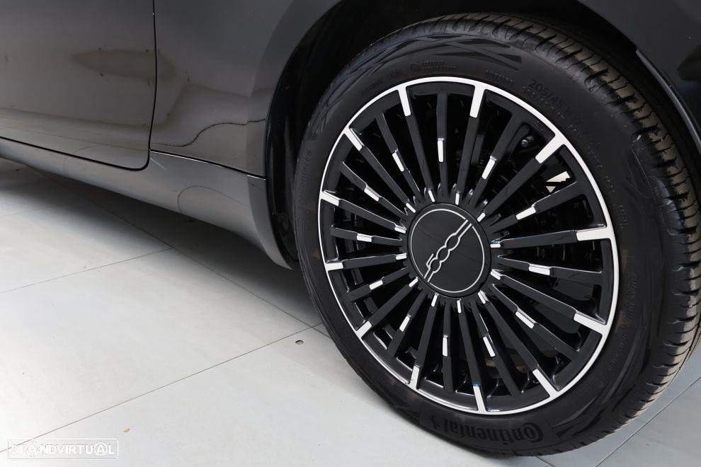 Fiat 500e La Prima - 14