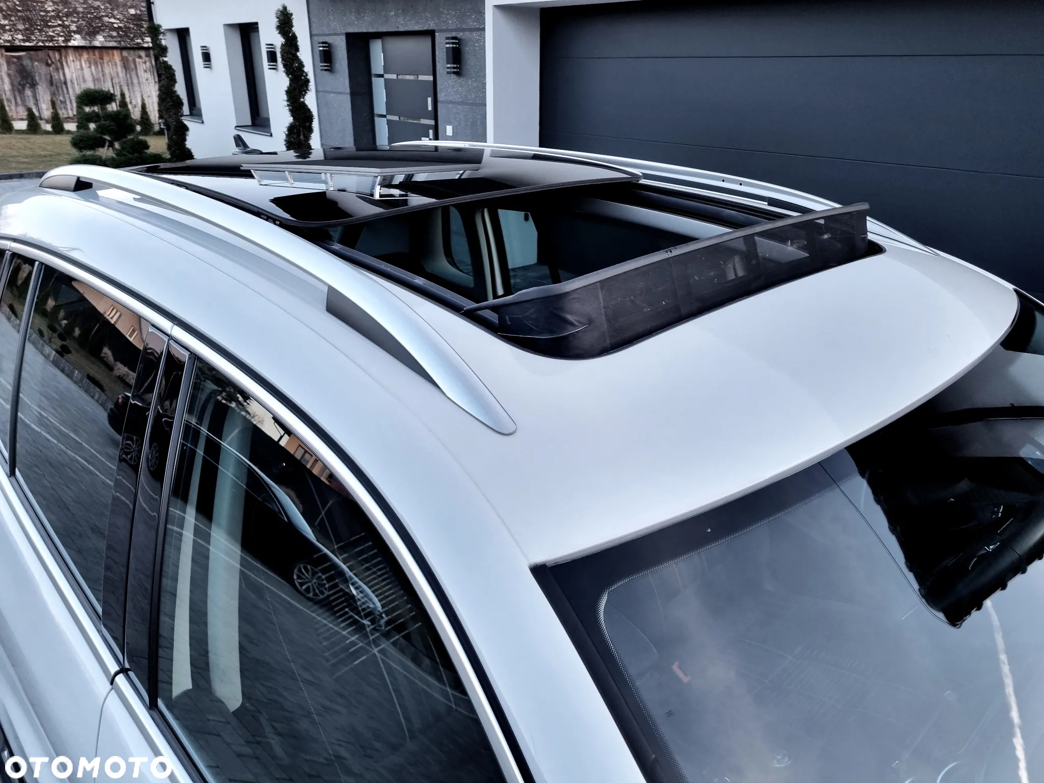 Volkswagen Tiguan 2.0 TDI SCR BlueMotion Technology Lounge Sport & Style - 2