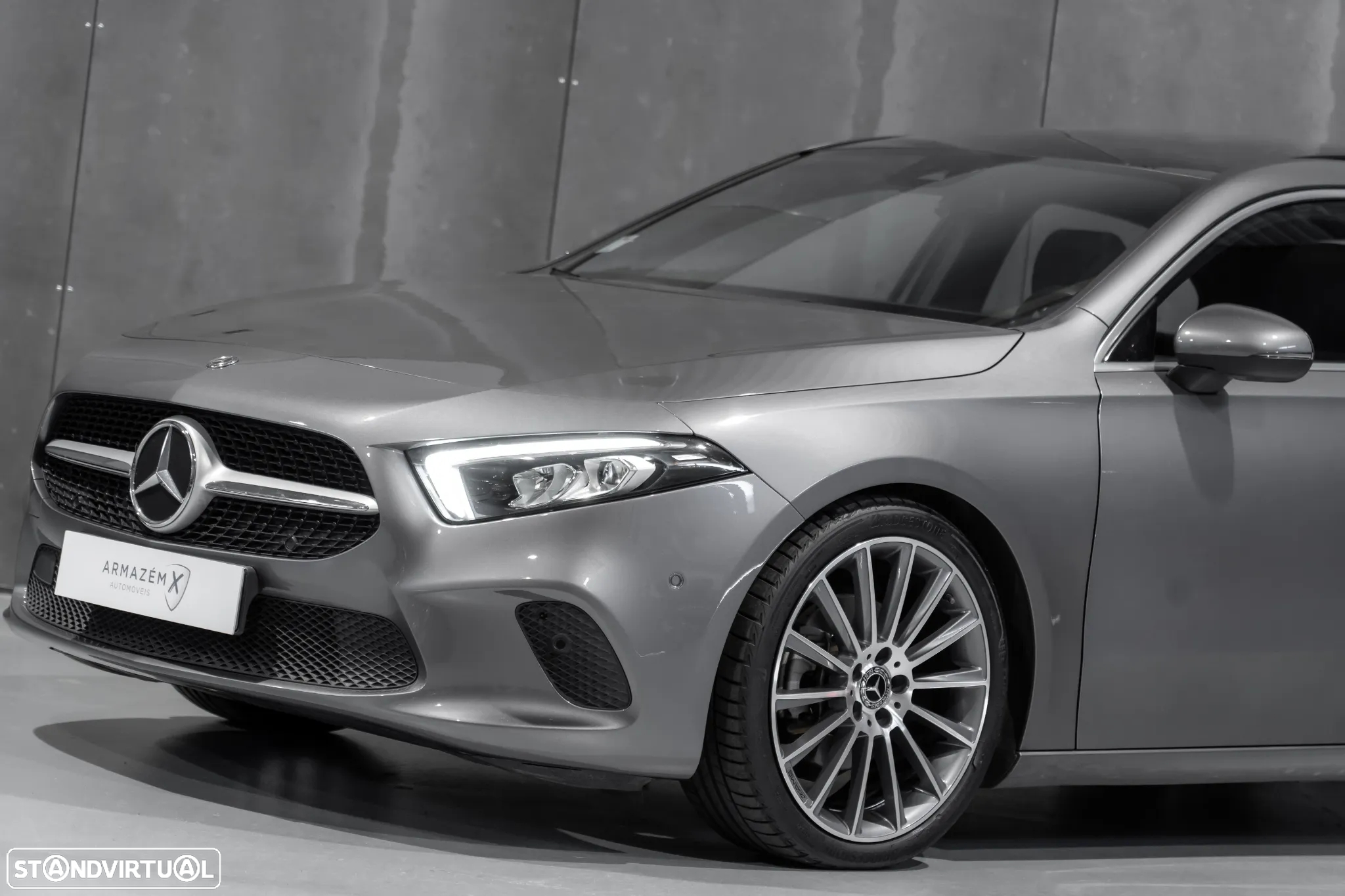 Mercedes-Benz A 200 Limousine AMG Line Aut. - 2