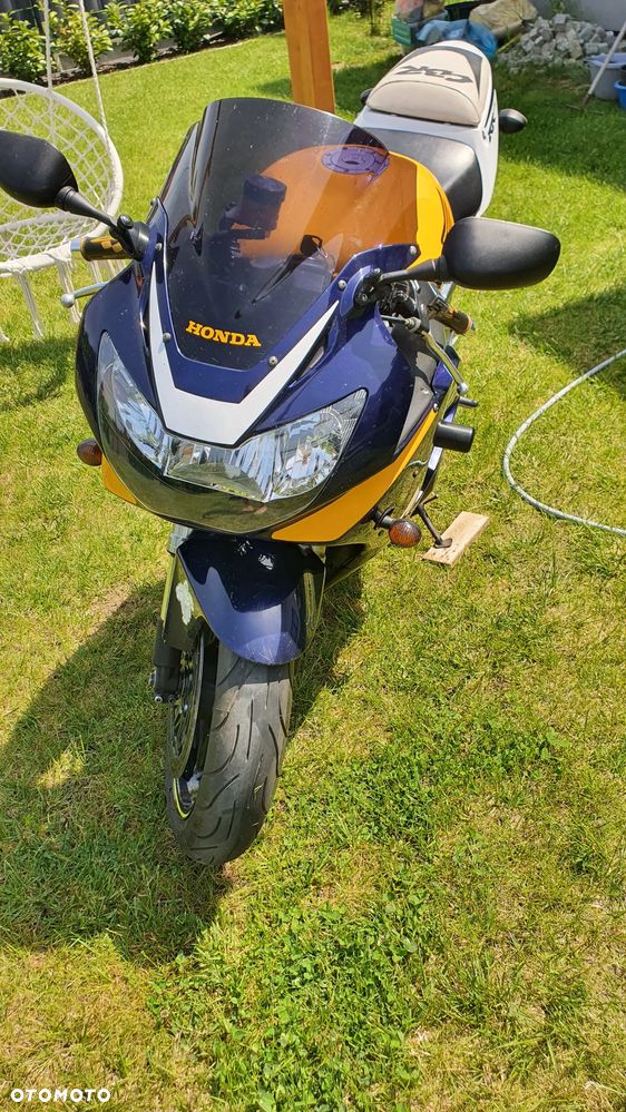 Honda CBR - 2