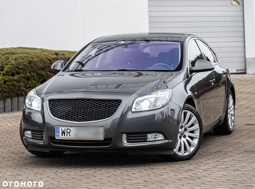 Opel Insignia 2.0 T Sport - 1