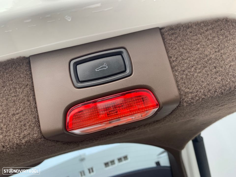 Porsche Cayenne S - 33