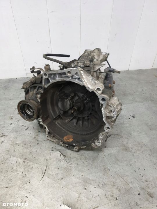Skrzynia biegow Golf VW BORA 1,6SR DUU duw - 1