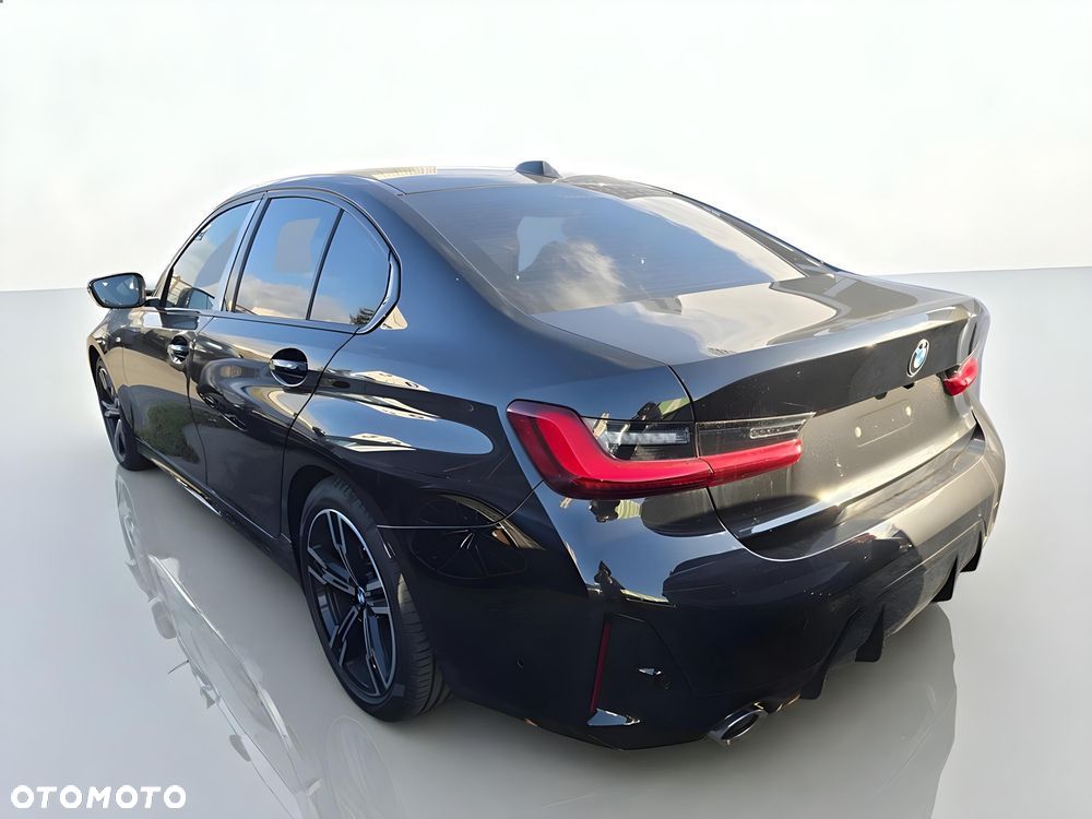 BMW Seria 3 318i M Sport - 5