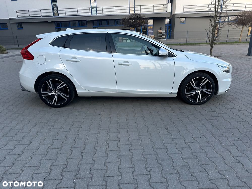 Volvo V40 T2 RDesign - 5