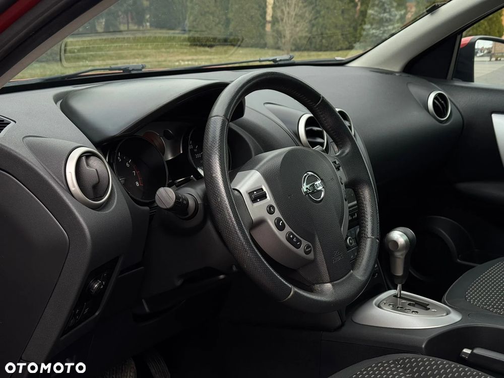 Nissan Qashqai 2.0 I-Way CVT - 25