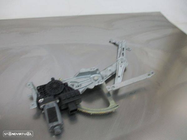 Elevador Frente Dto Opel Astra H (A04) - 3