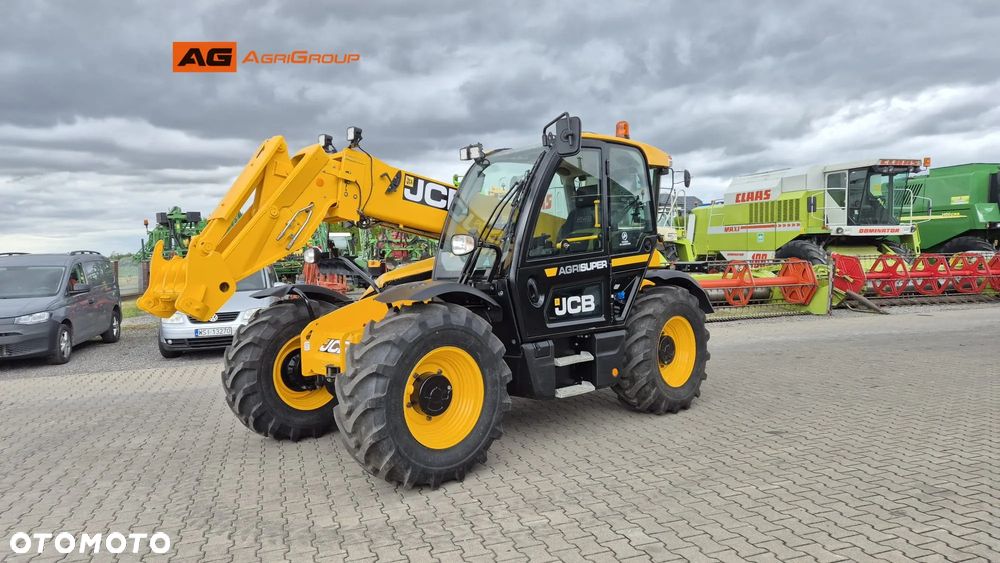 JCB 542-70 AGRI SUPER 2020R 145KM 2019R - 9