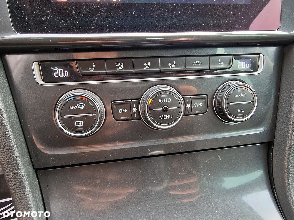 Volkswagen Golf 1.6 TDI SCR Trendline - 18