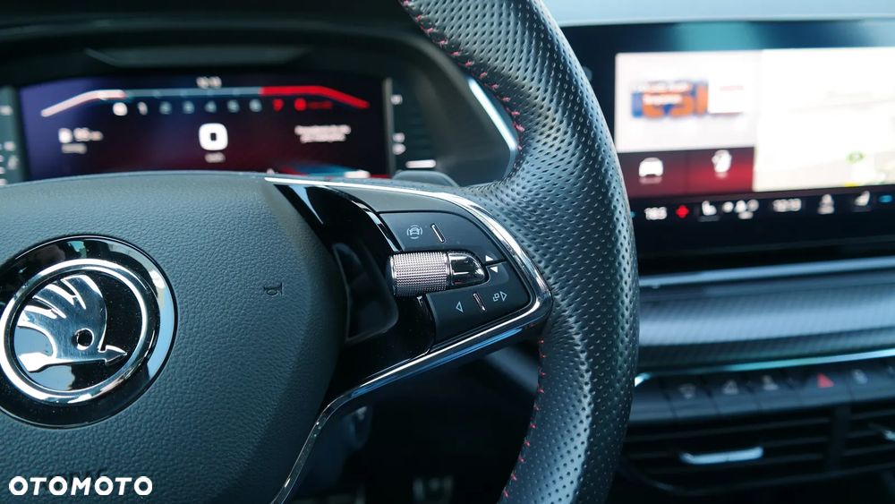 Skoda Octavia 2.0 TSI RS DSG - 16