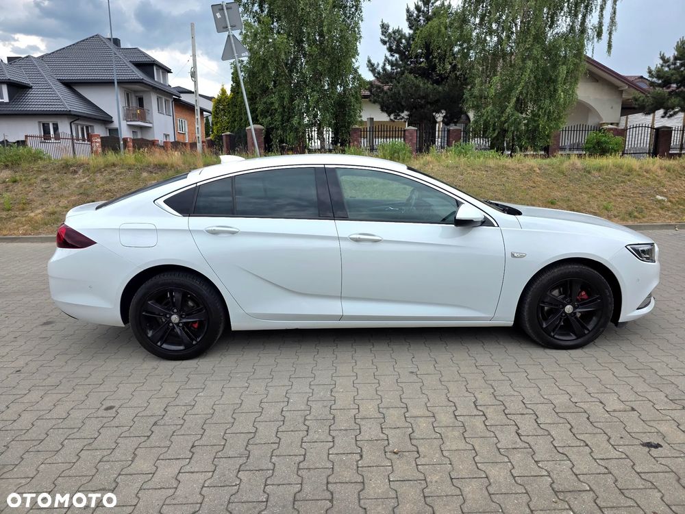 Opel Insignia - 9