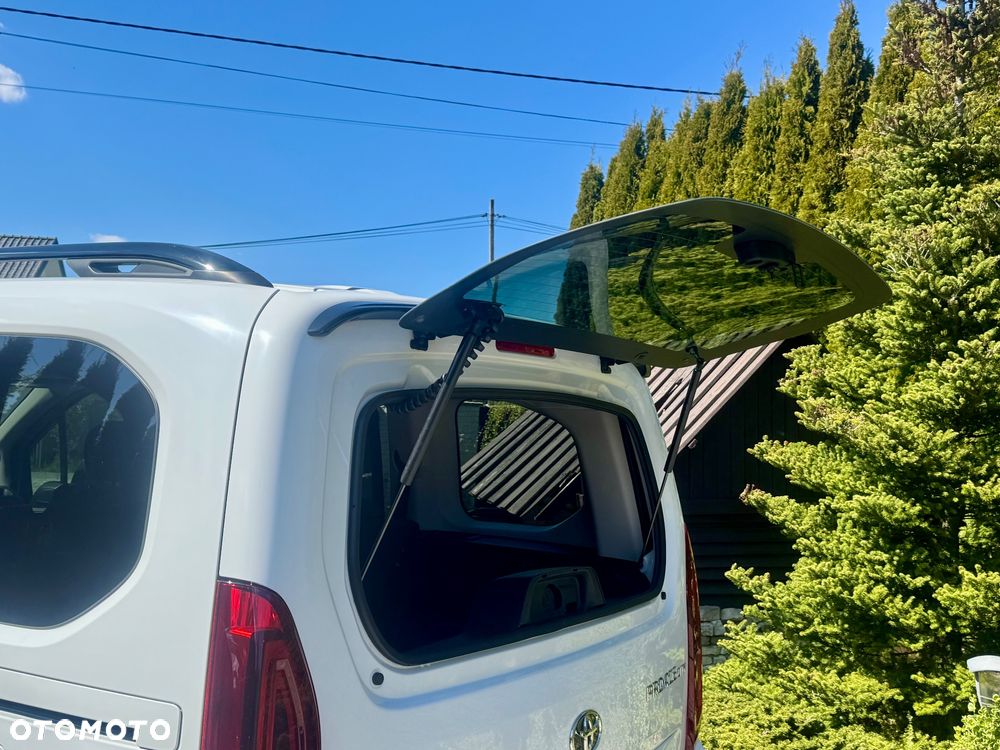 Toyota Proace City Verso 1.5 D-4D Family - 10