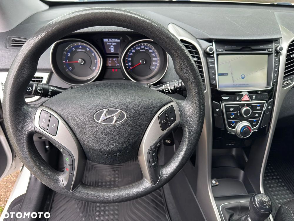 Hyundai i30 - 14