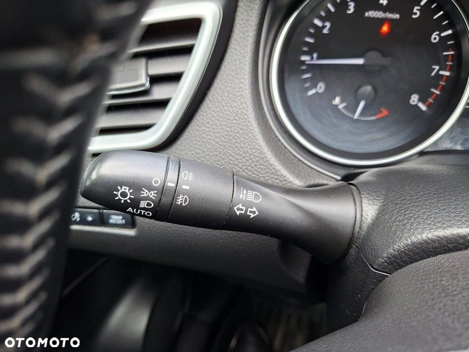 Nissan Qashqai - 22