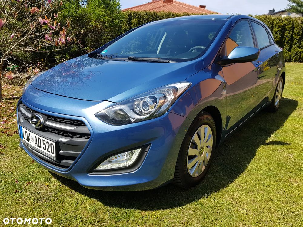 Hyundai i30 blue 1.4 Classic - 15