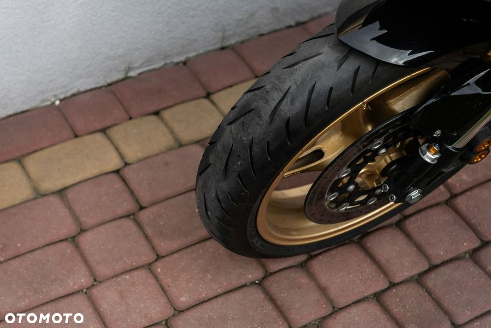 Yamaha R6 - 9