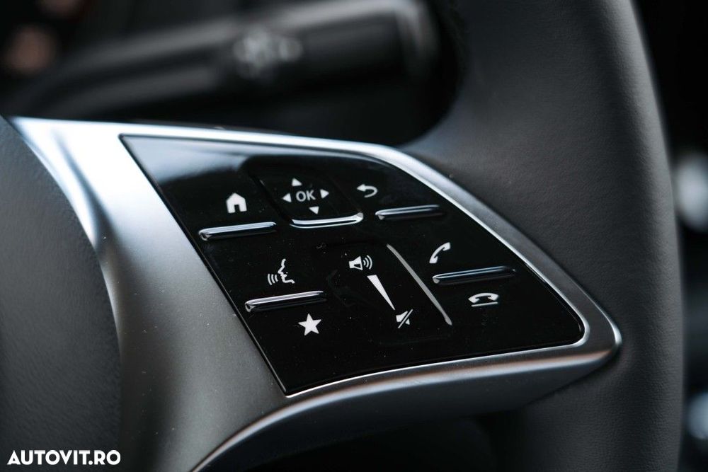 Mercedes-Benz Vito - 24