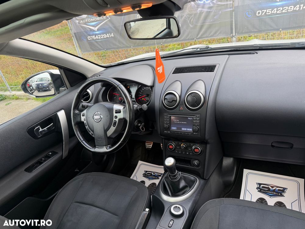 Nissan Qashqai 1.6 DCI 4 x 4 DPF tekna - 9