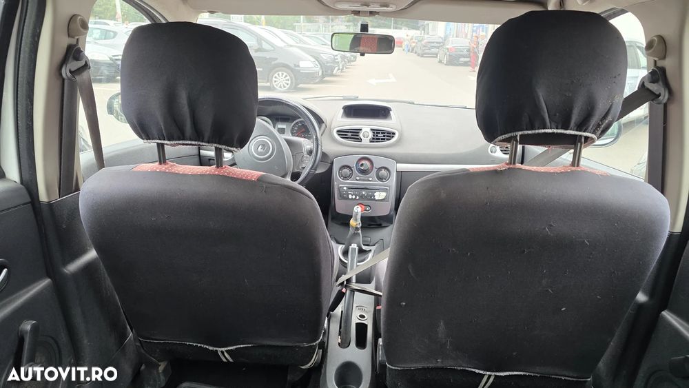 Renault Clio 1.5 dCi 90 Authentique - 6
