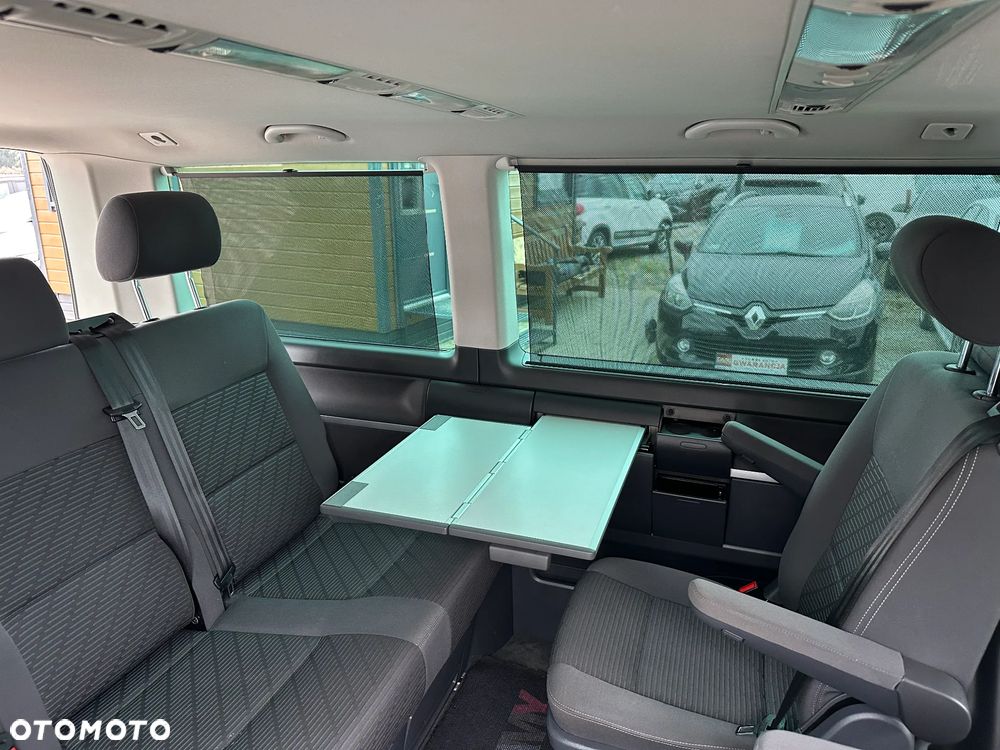 Volkswagen Multivan - 26