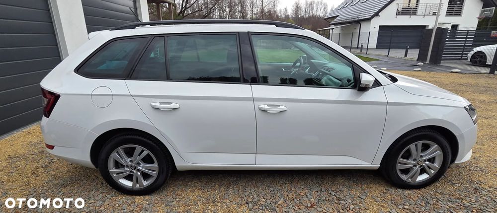 Skoda Fabia 1.0 TSI Ambition Plus - 7