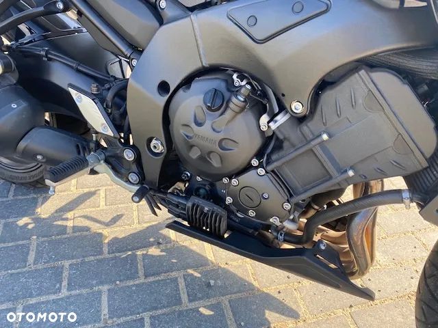 Yamaha FZ8 - 2