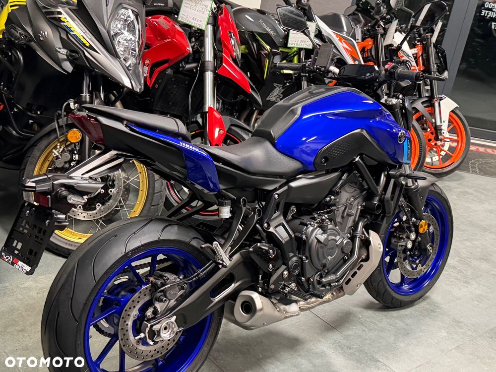 Yamaha MT - 5