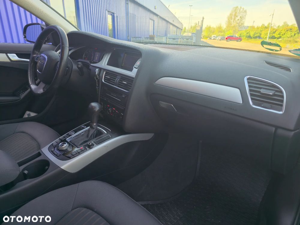 Audi A4 Avant - 5