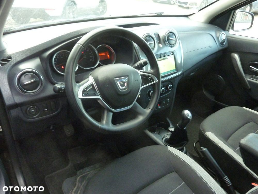 Dacia Sandero Stepway - 11
