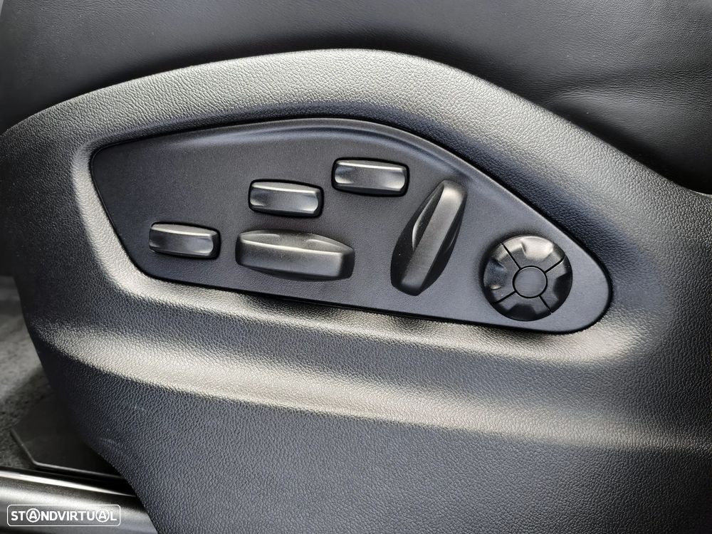 Porsche Cayenne Coupé E-Hybrid - 32