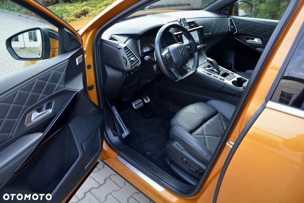 DS Automobiles DS 7 Crossback 1.6 PureTech Grand Chic - 2