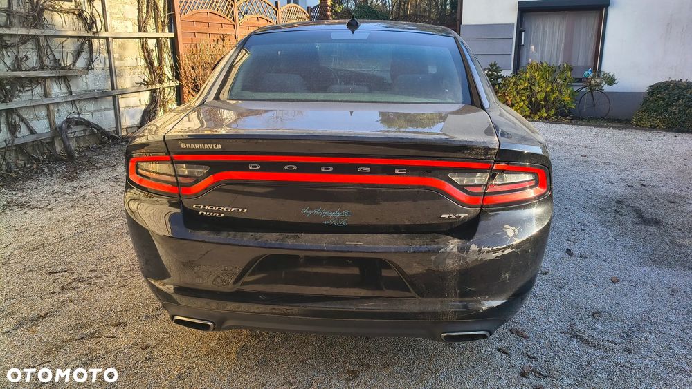 Dodge Charger - 3