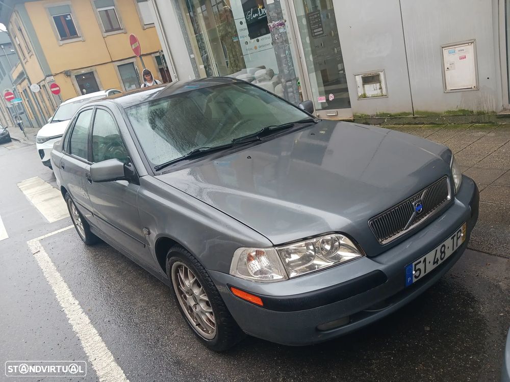 Volvo S40 1.6 - 2