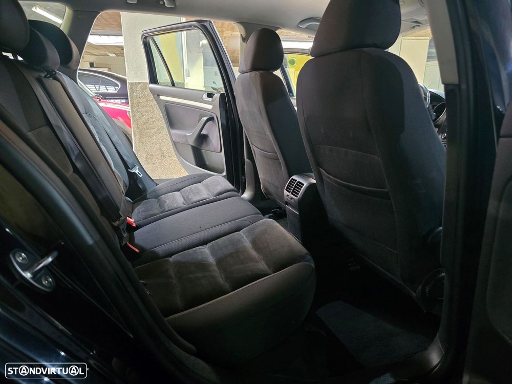 VW Golf Variant 1.6 TDi Confortline - 9