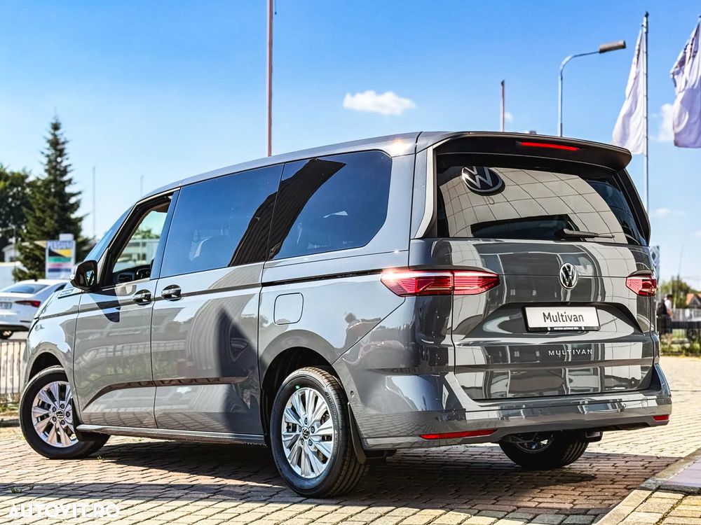 Volkswagen Multivan - 7