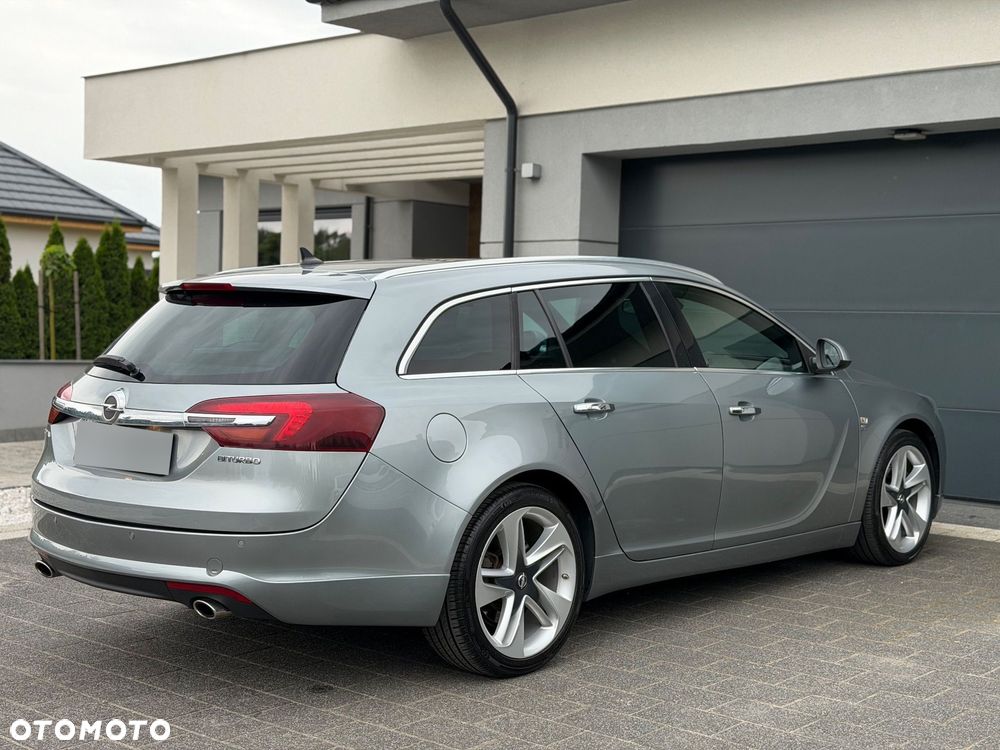Opel Insignia - 12