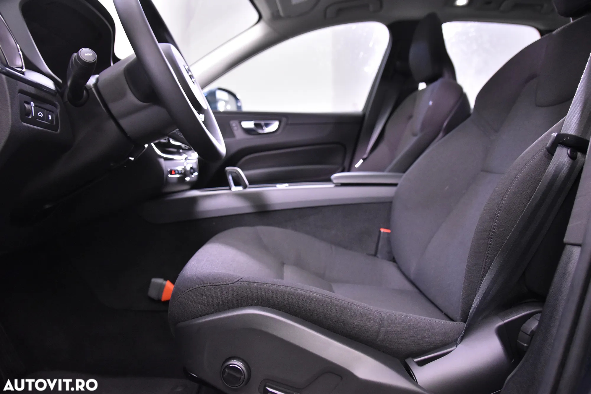 Volvo XC 60 - 21