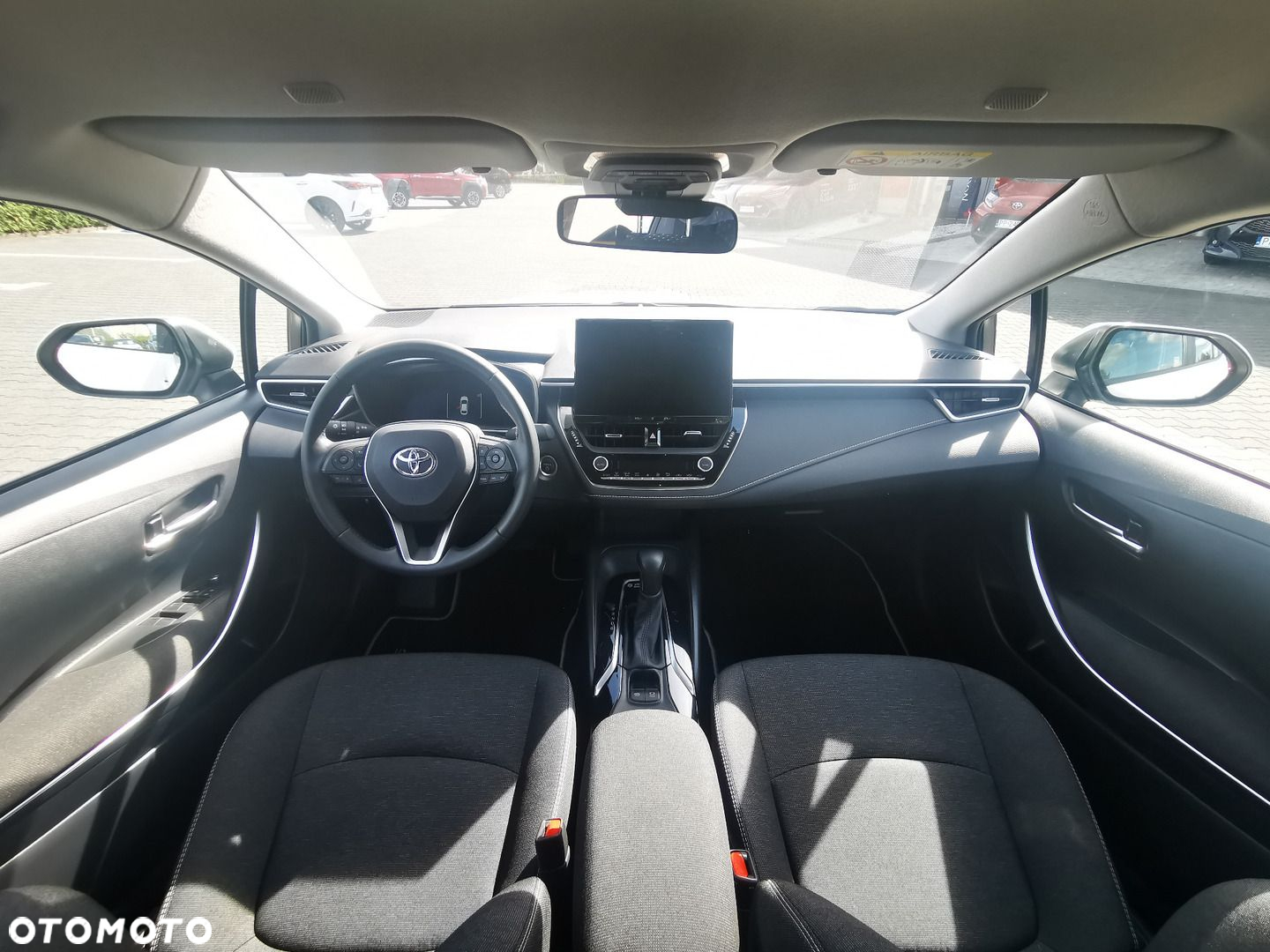 Toyota Corolla - 13